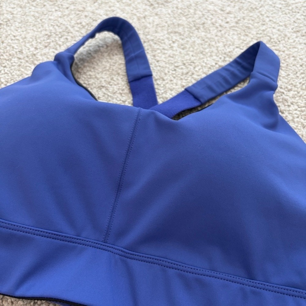 Oiselle High Impact Sports Bra Womens 38C Blue Running Gym Athletic - Picture 2 of 5
